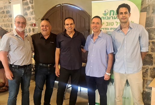 מימין לשמאל: דרור טננבאום, איציק שניידר, מנשה (מנש) שלום, אלי ג׳ורנו ואשר בראון, צילום: תקשורות יעל שביט